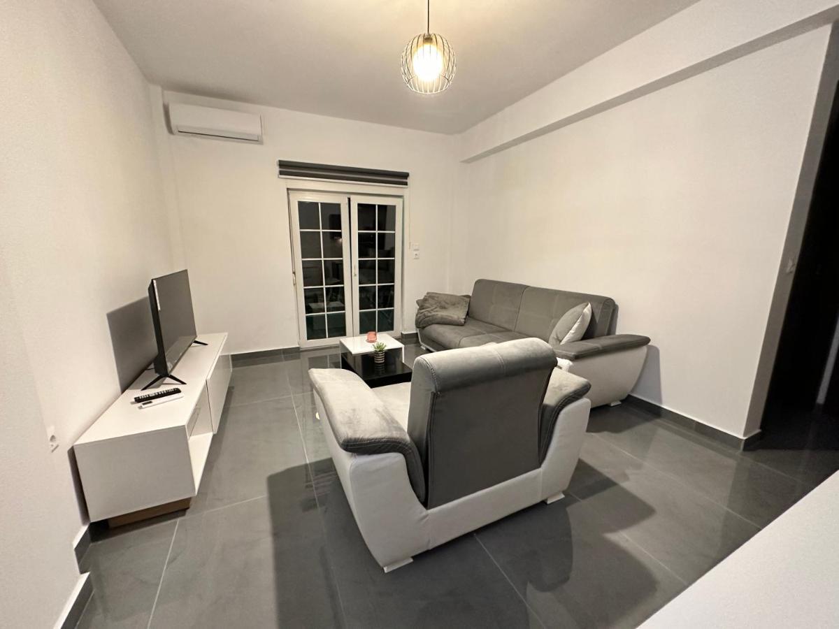 Appartement Mesangala Sunrise à Néa Meságkala Extérieur photo