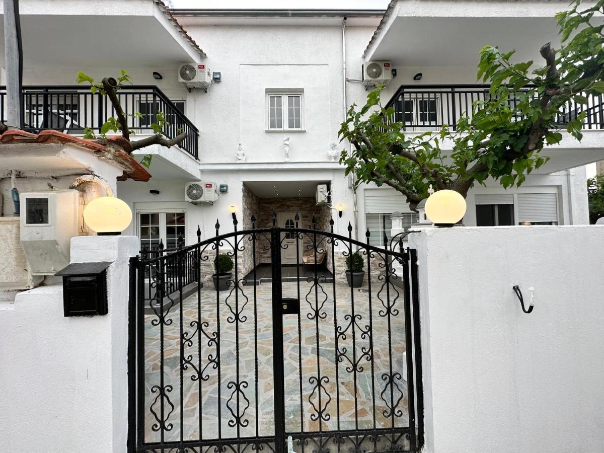 Appartement Mesangala Sunrise à Néa Meságkala Extérieur photo