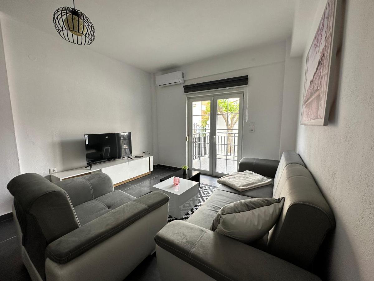 Appartement Mesangala Sunrise à Néa Meságkala Extérieur photo